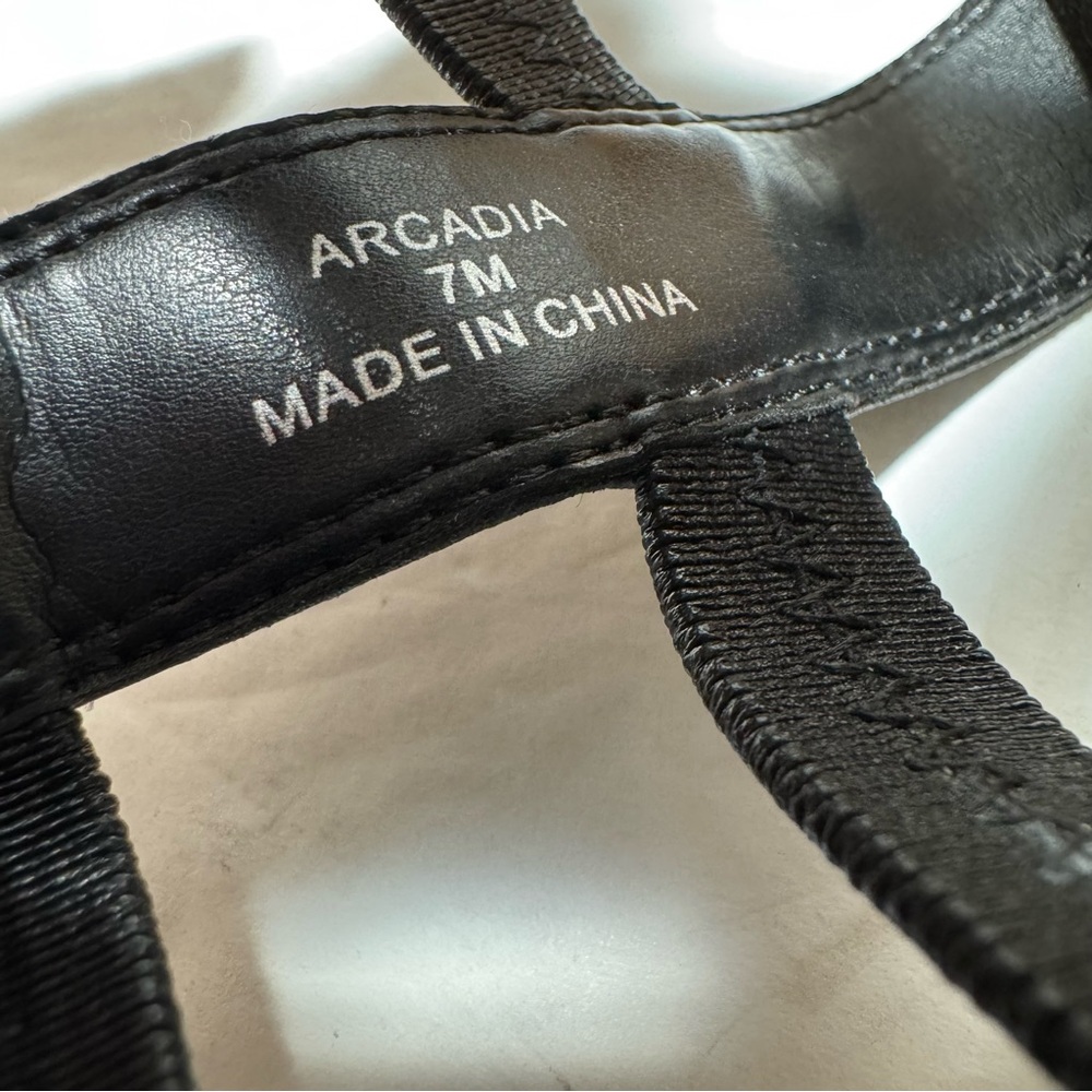 Donald J. Pliner 'Arcadia' Black Strappy Sandals Heels Size 7 - Picture 15 of 15